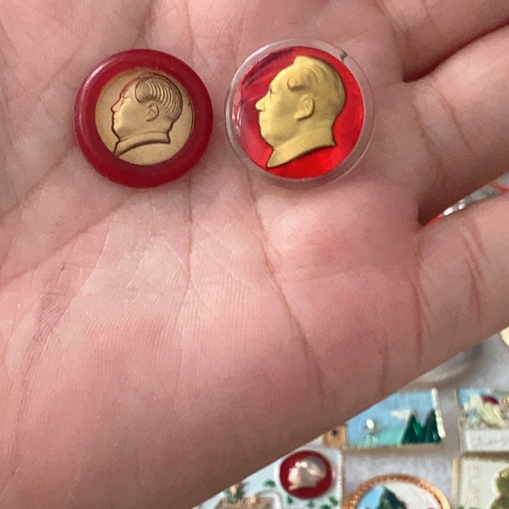 云***雪有机玻璃红色收藏010