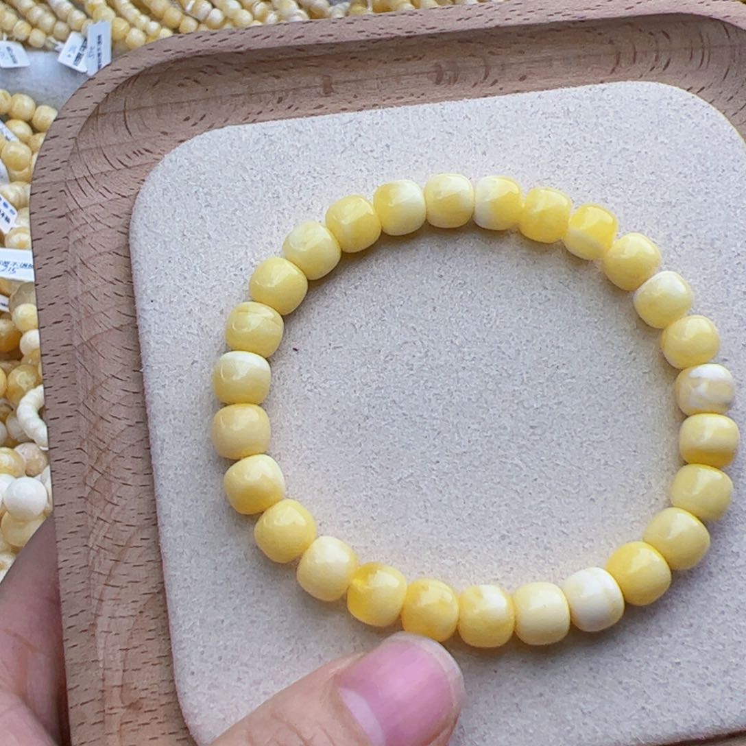 琥珀手链未镶嵌8.54，老型