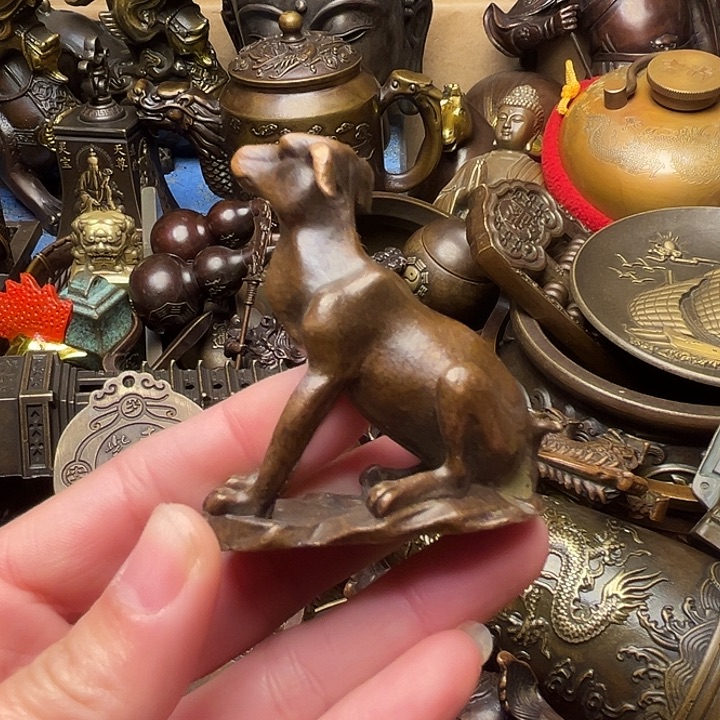 精美铜器批发档口