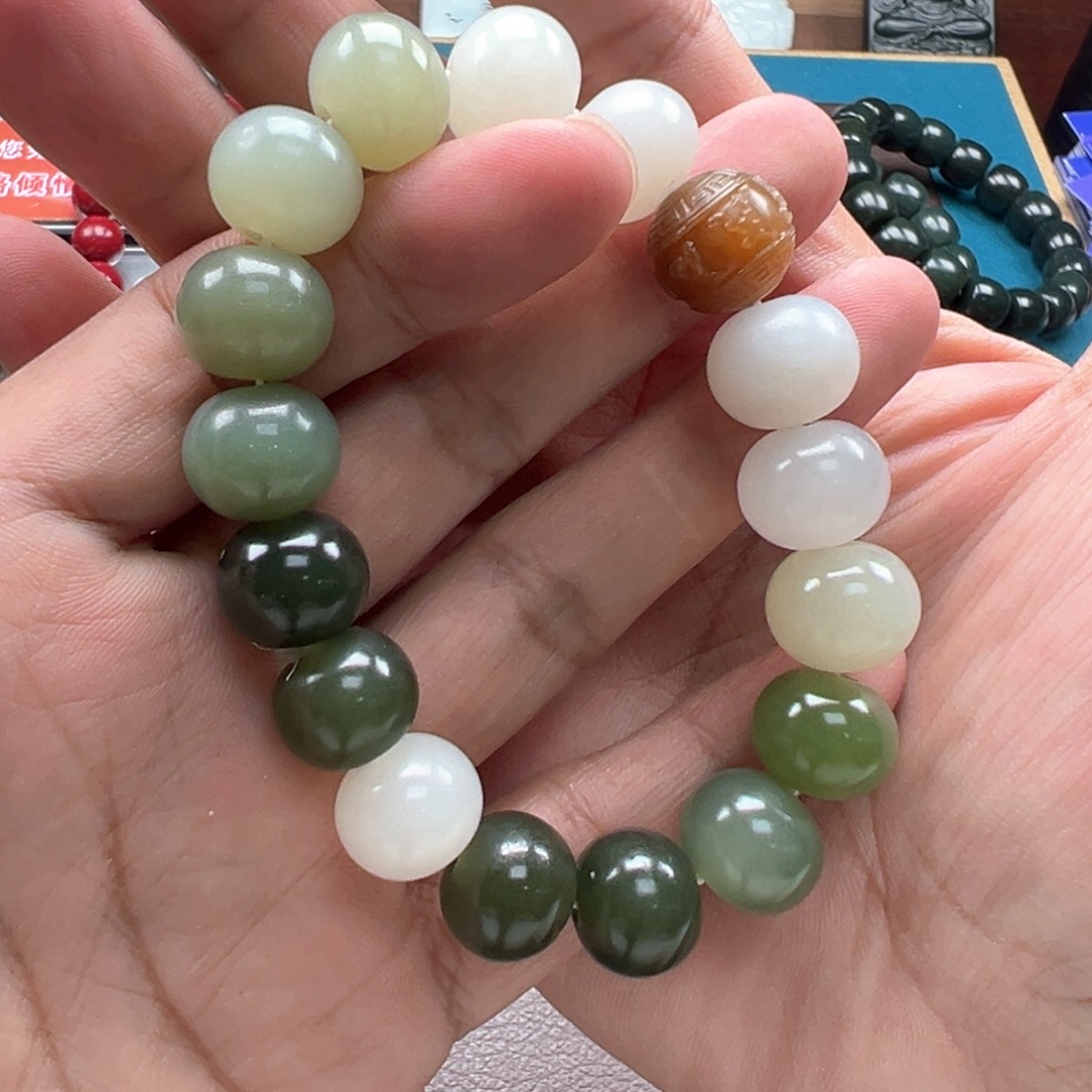 和田玉手链未镶嵌