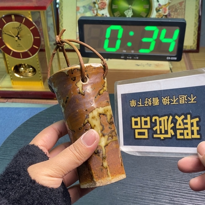 摆件有瑕疵有瑕疵