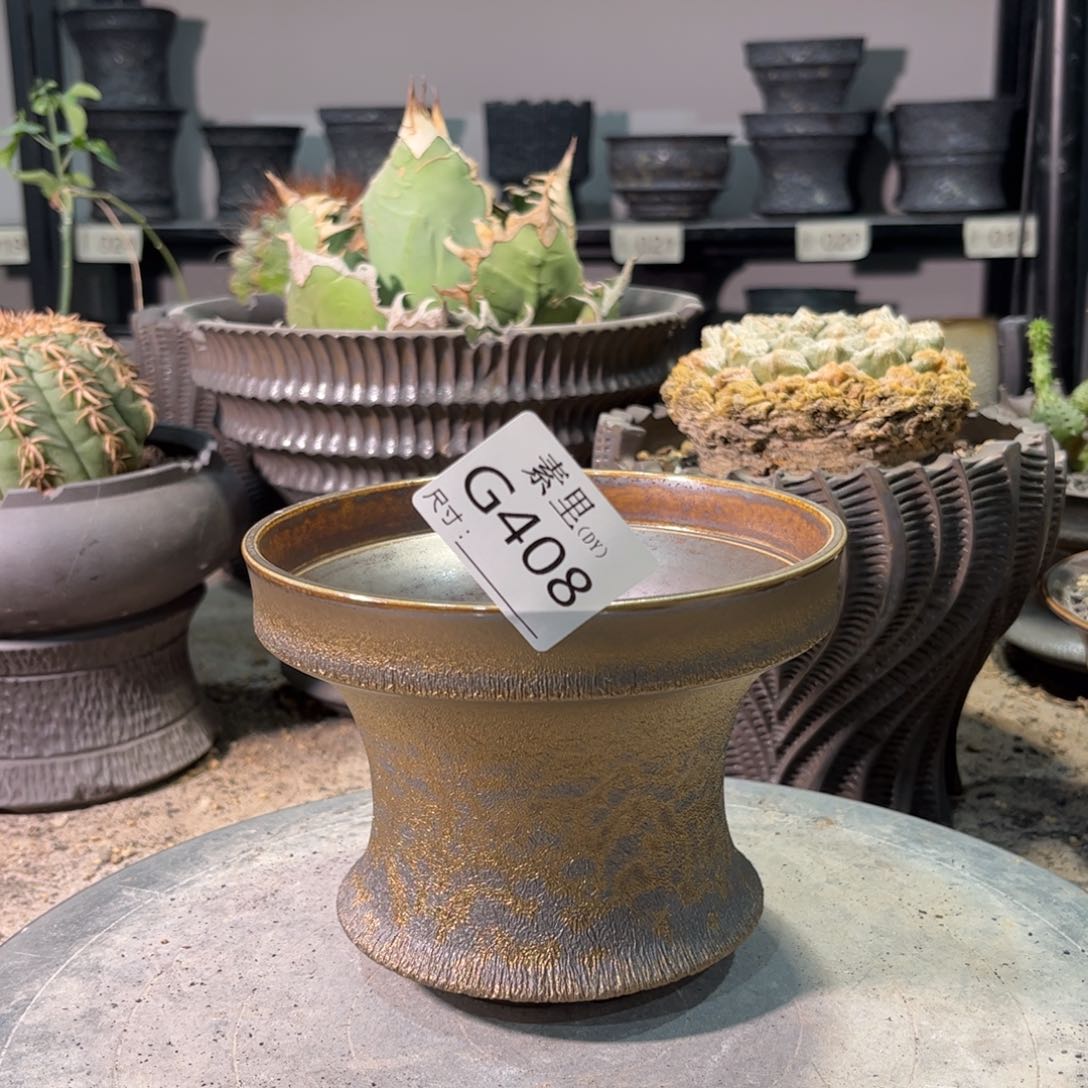 景德镇手工素里内口13高10.5瑕疵