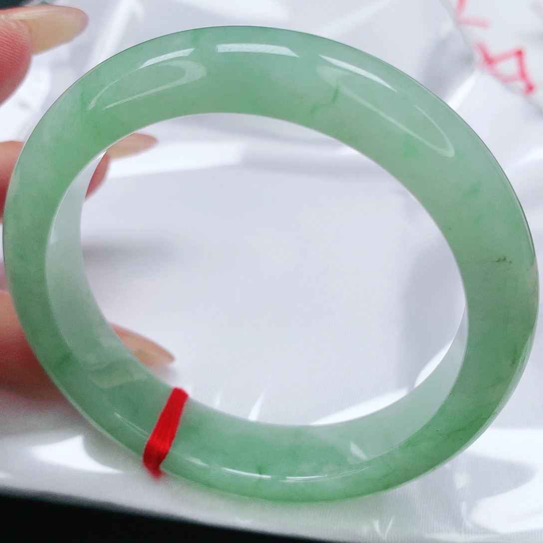 未镶嵌手镯翡翠25