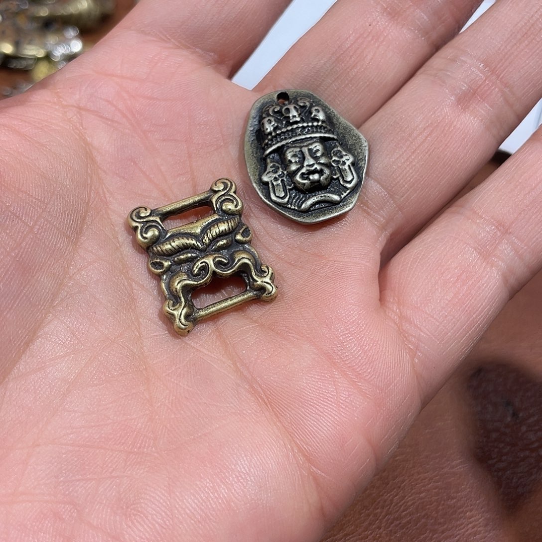 东西很好看很好看