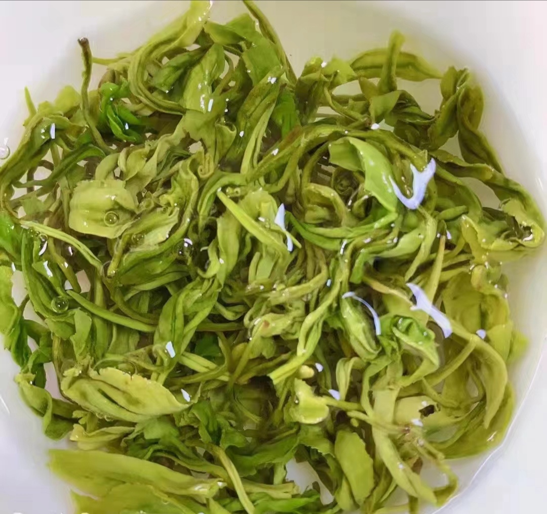 明前高山手工白茶新茶春茶浓香醇香豆香