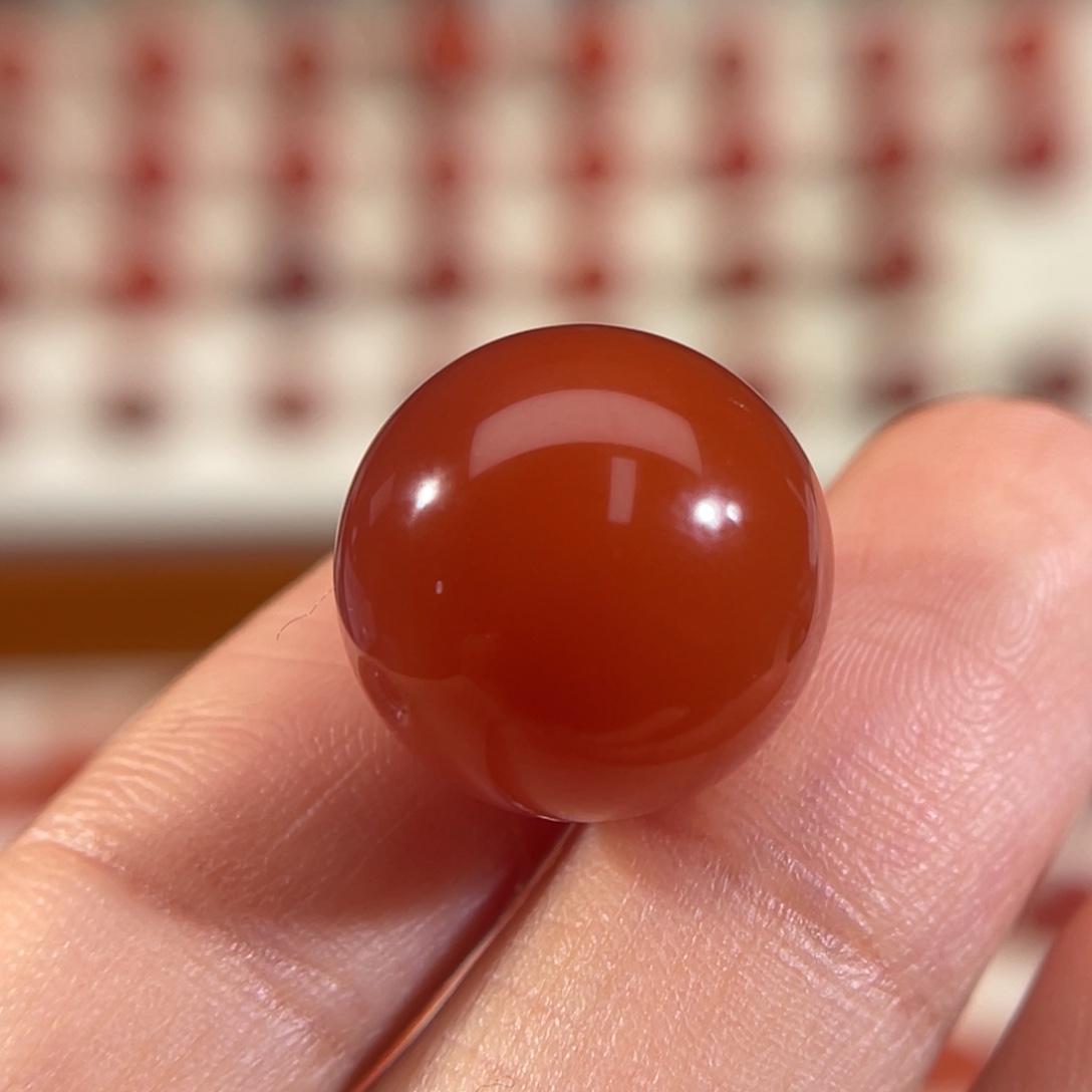 南红玛瑙未镶嵌圆珠 15.3mm