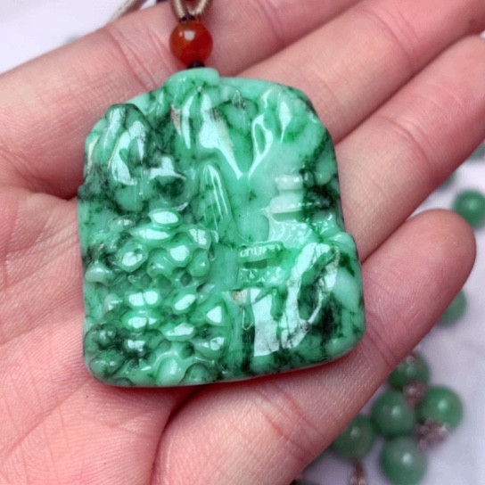 翡翠吊坠(不含链)未镶嵌