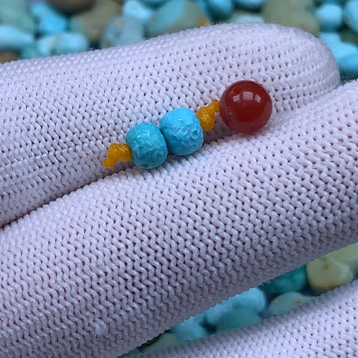 南红玛瑙未镶嵌珠宝奇石