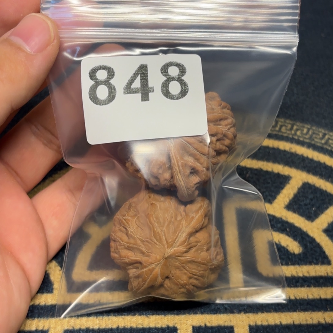 文玩核桃吊坠铁锤848