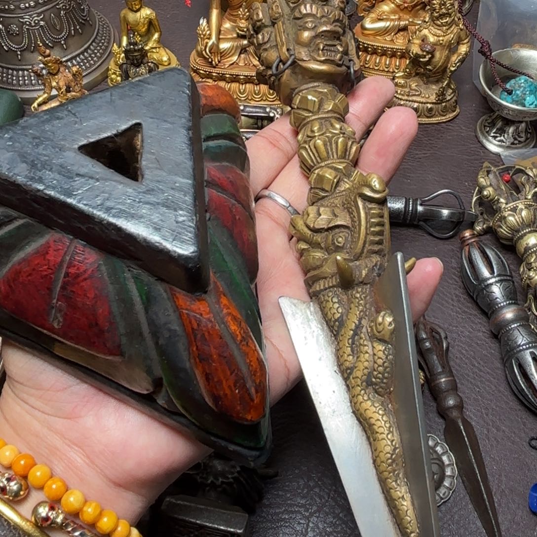 善***护藏传喜马拉雅吊坠