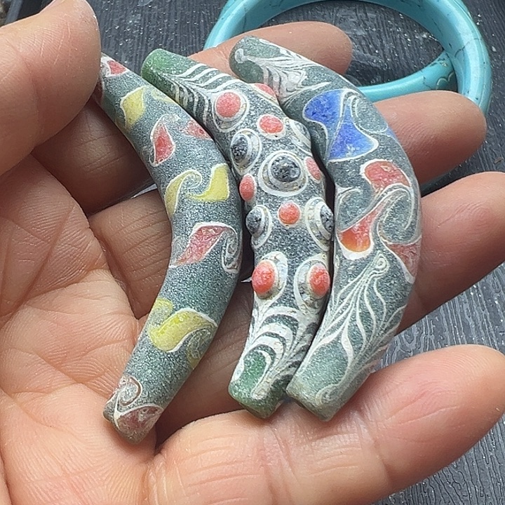 适***度玛瑙/玉髓未镶嵌手链
