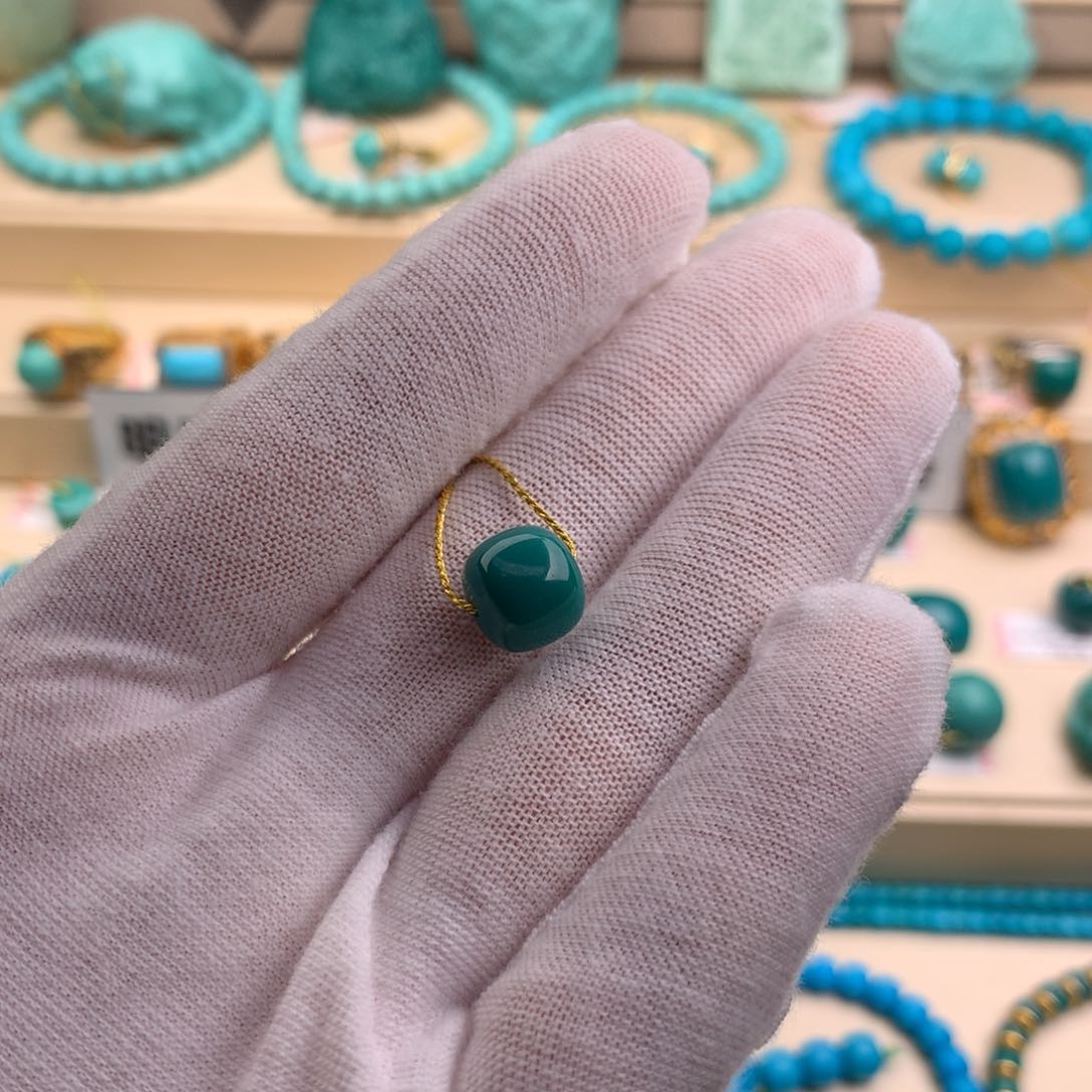 绿松石珠宝奇石未镶嵌9.7*8.6