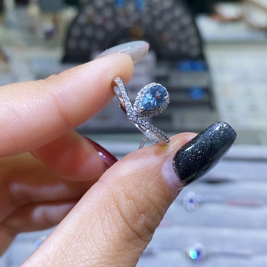 海蓝宝石戒指银S925镶嵌天然海蓝宝