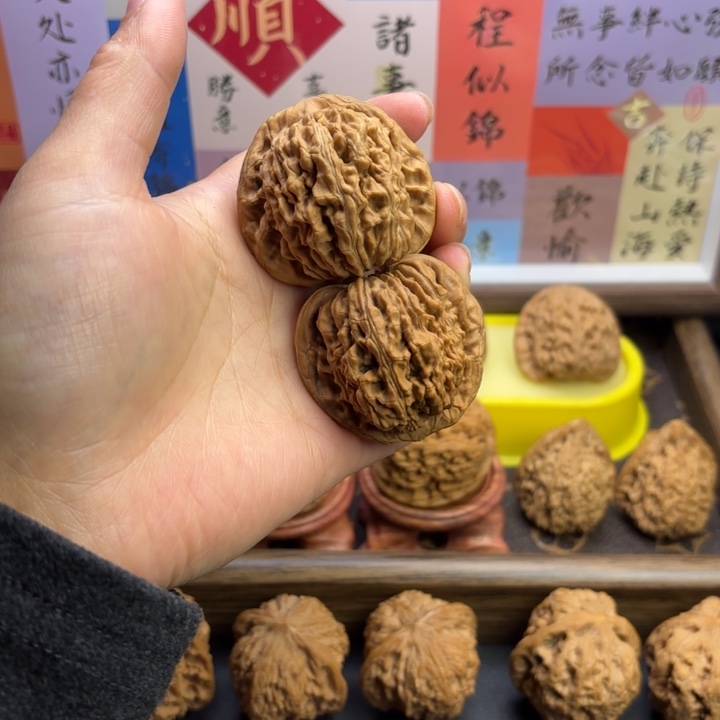 &***周文玩核桃把件福利全品四座楼