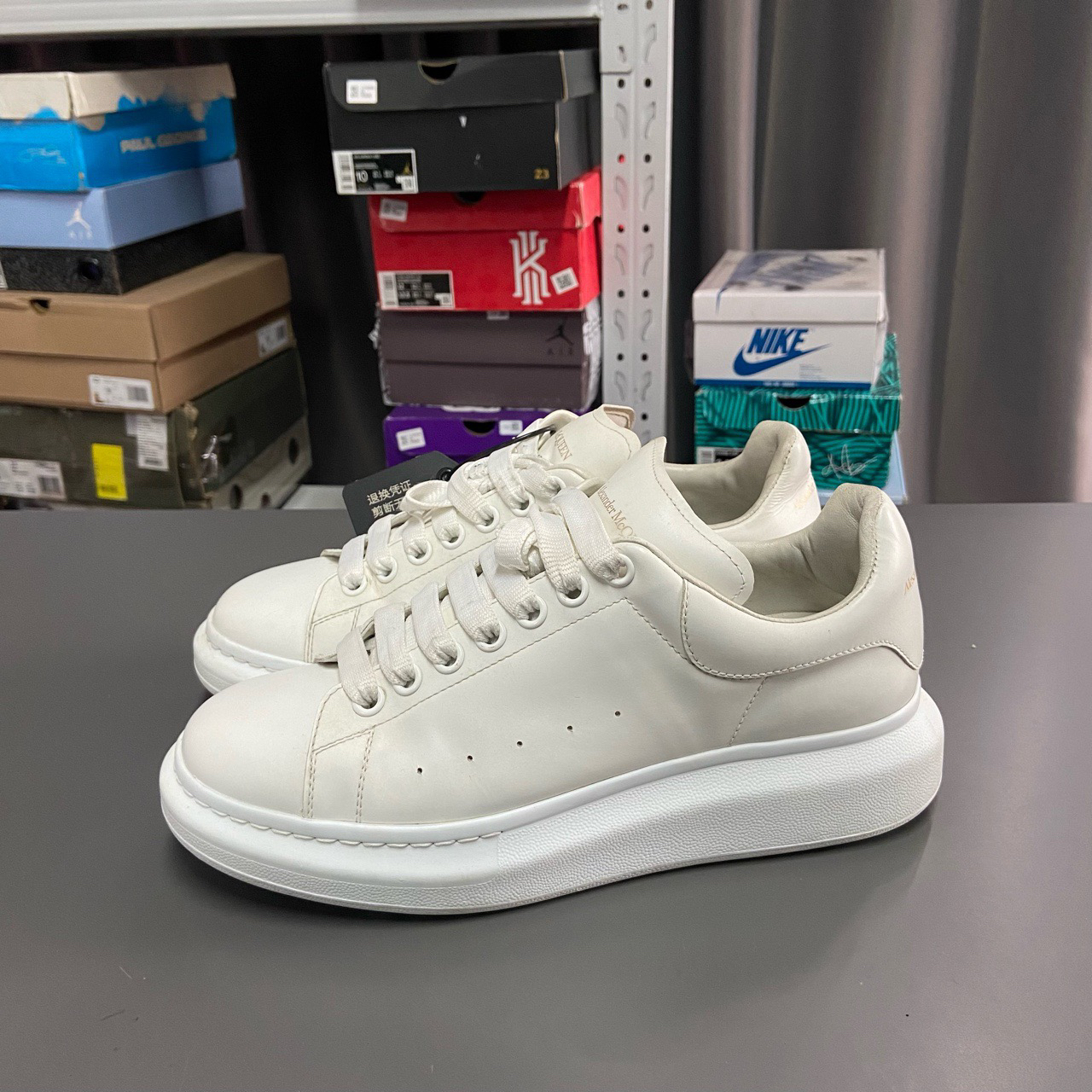 95新 Alexander McQueen/亚历山大·麦昆 41码 白尾 11233563 