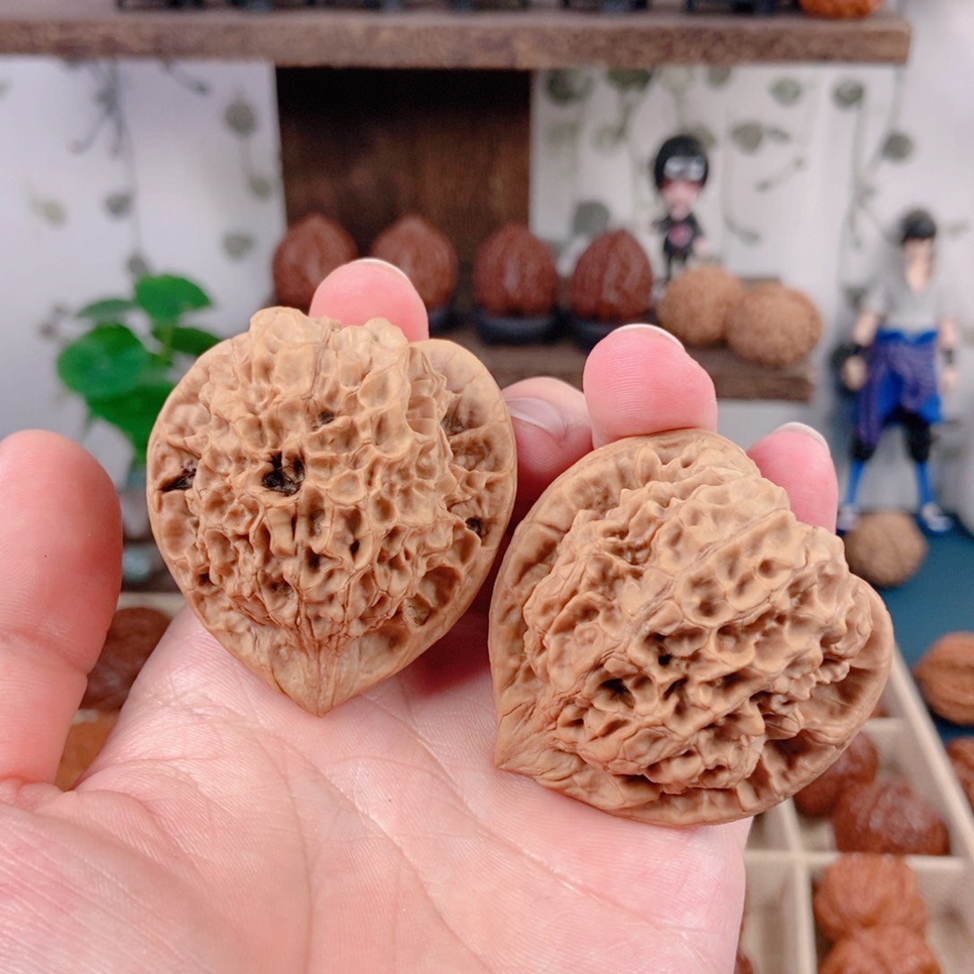 文玩核桃吊坠60¥¥官帽