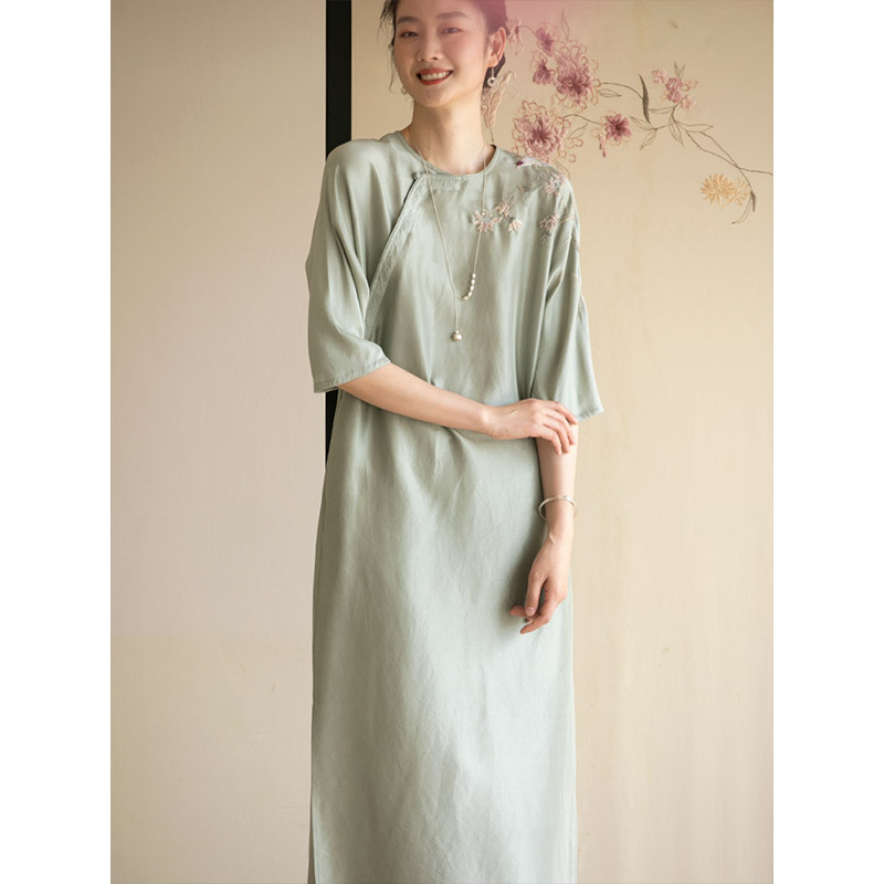 【双宫茧真丝】牧衣游原创 非遗精工手绣真丝气质中式长裙 月初斜