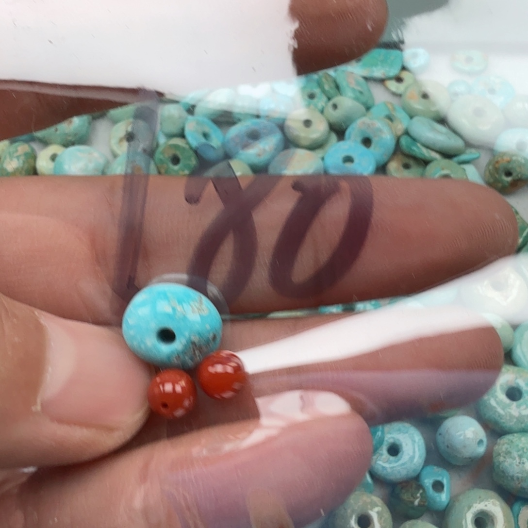 南红玛瑙未镶嵌珠宝奇石