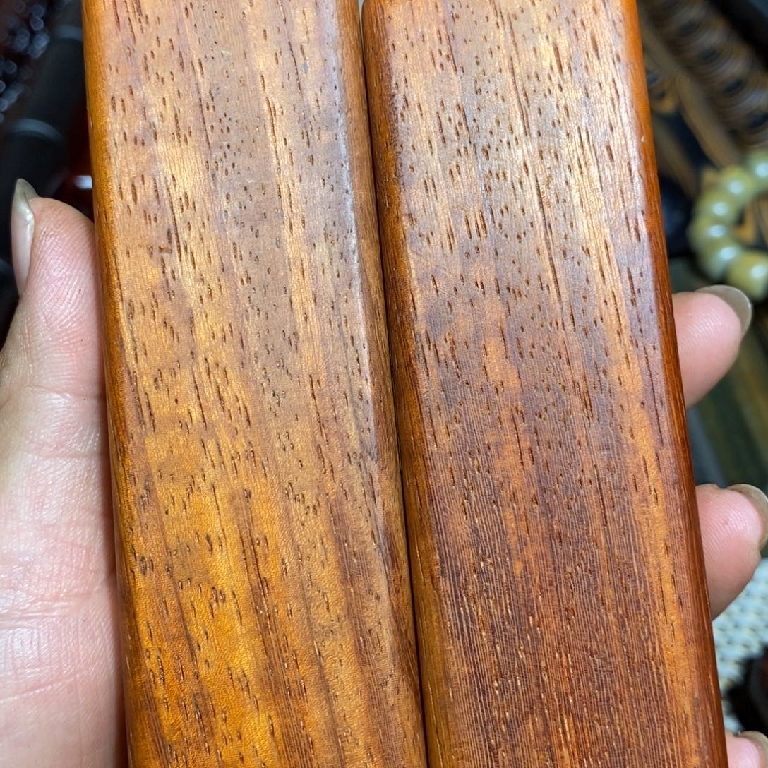 王***画东非黑黄檀（紫光檀）瑕