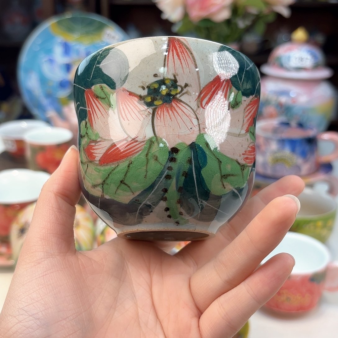 瓷片兔兔。。兔兔好帅