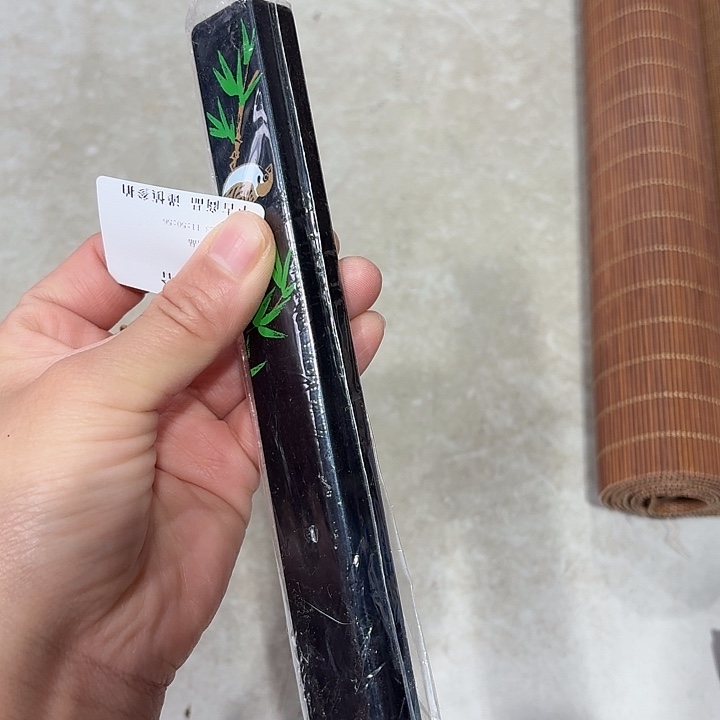 ****哈香榧木摆件制作工艺美术作品