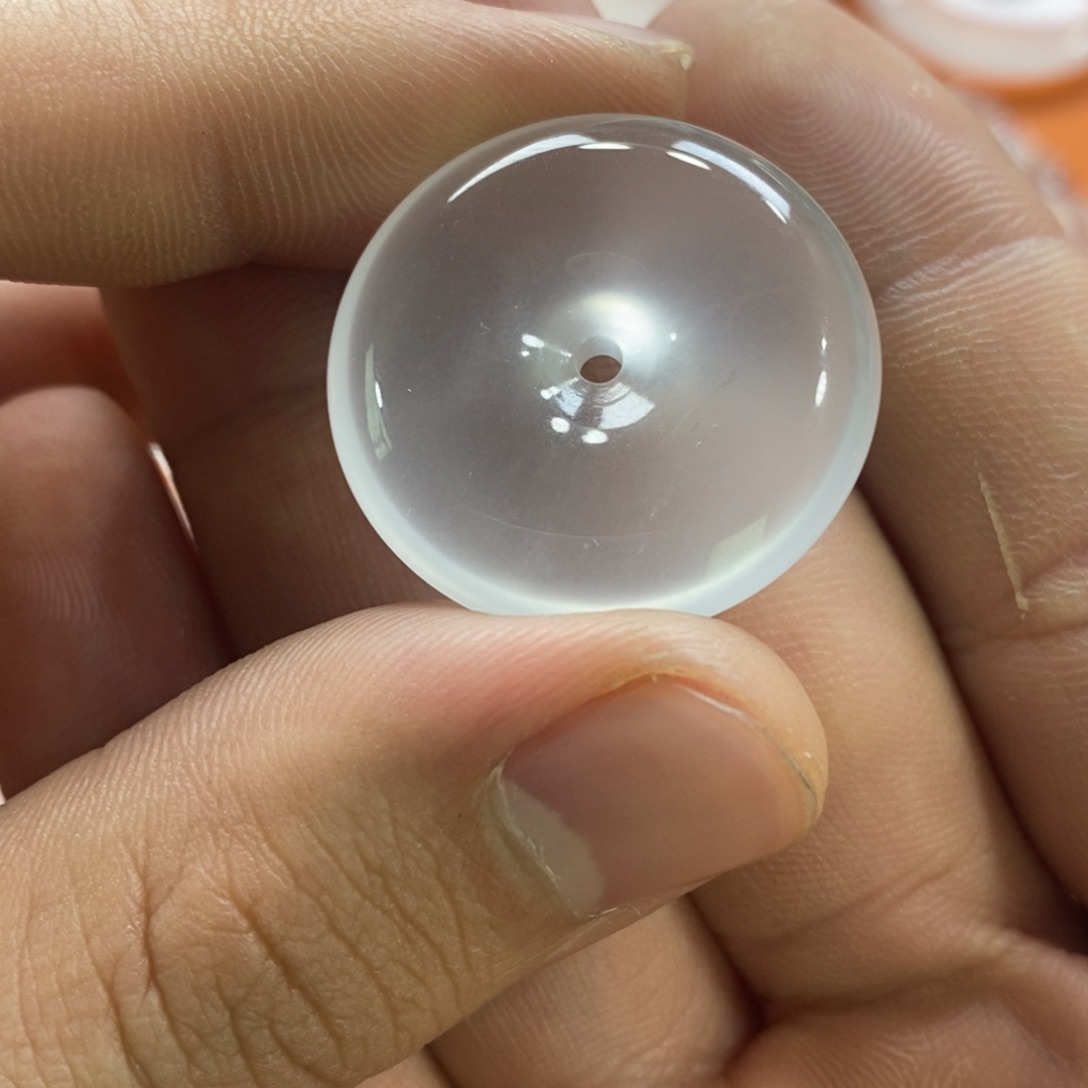 石英质玉蛋面未镶嵌