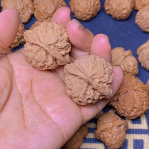 【闪购商品】文玩核桃吊坠B****.宫灯41