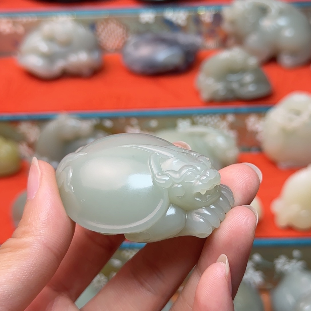 未镶嵌和田玉挂件