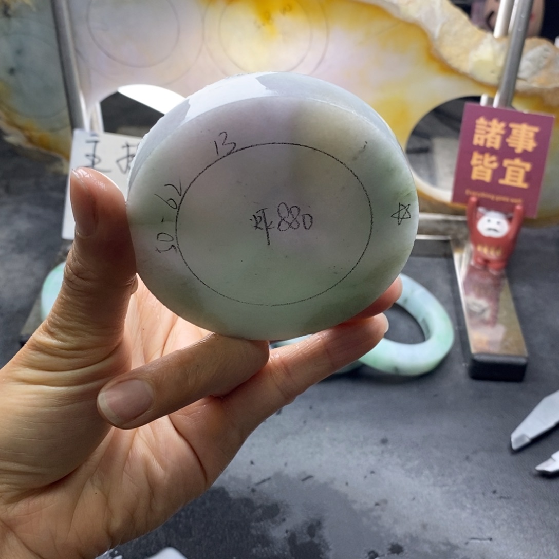 定制翡翠正未镶嵌