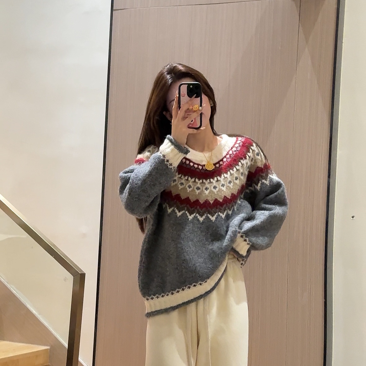 复古费尔岛提花圆领套头毛衣女秋冬宽松软糯撞色针织打底衫上衣厚
