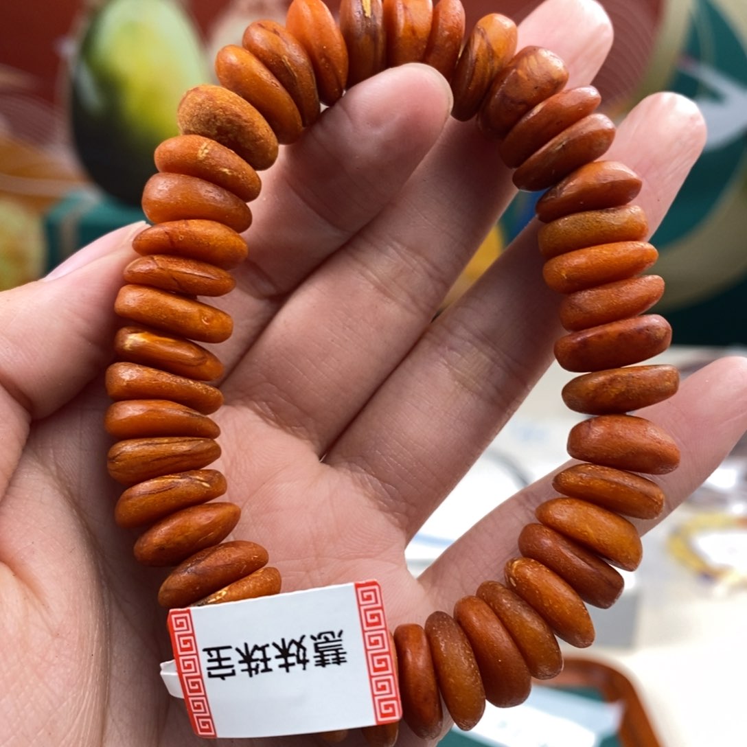 蜜蜡珠宝奇石未镶嵌