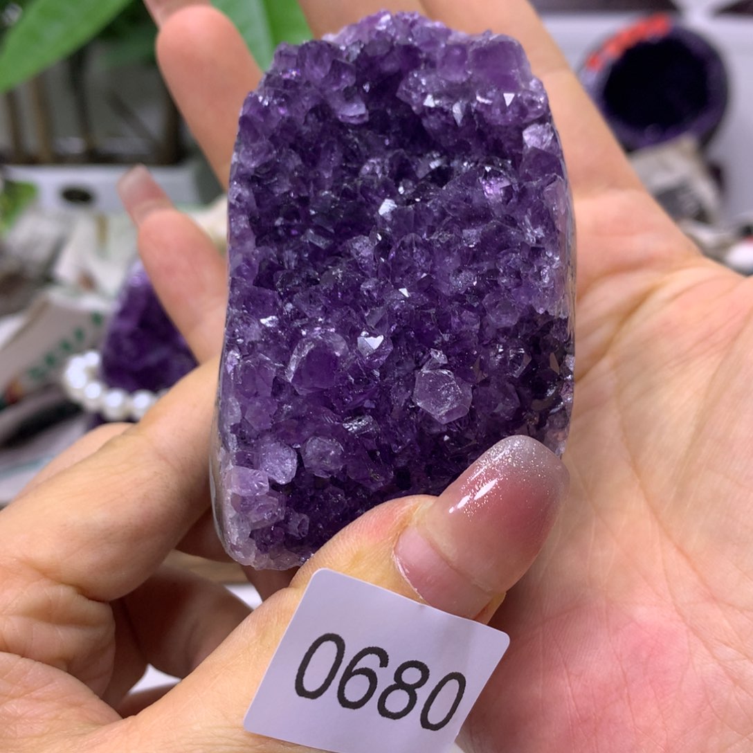 未镶嵌紫晶大型摆件（非配饰）680