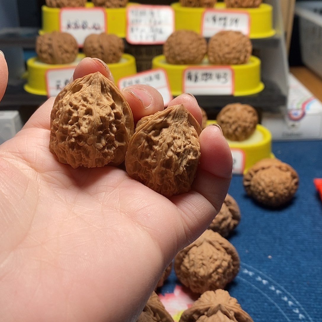 文玩核桃吊坠秦岭马蹄