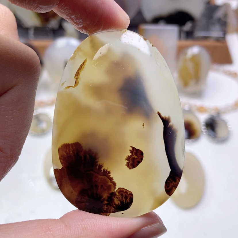 【闪购商品】玛瑙/玉髓颈饰未镶嵌