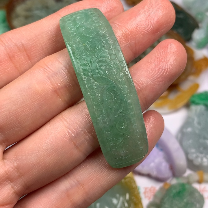 定制翡翠未镶嵌翡翠