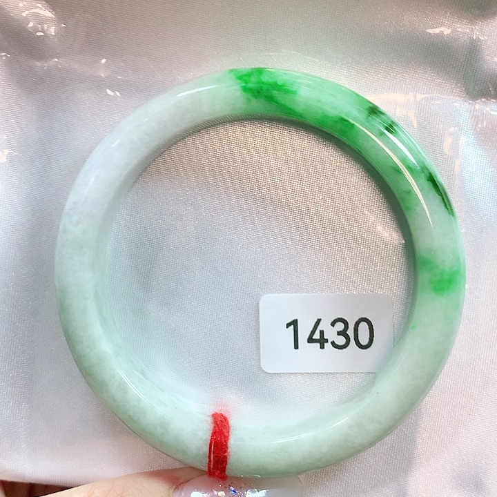 翡翠手镯未镶嵌天然翡翠手镯58