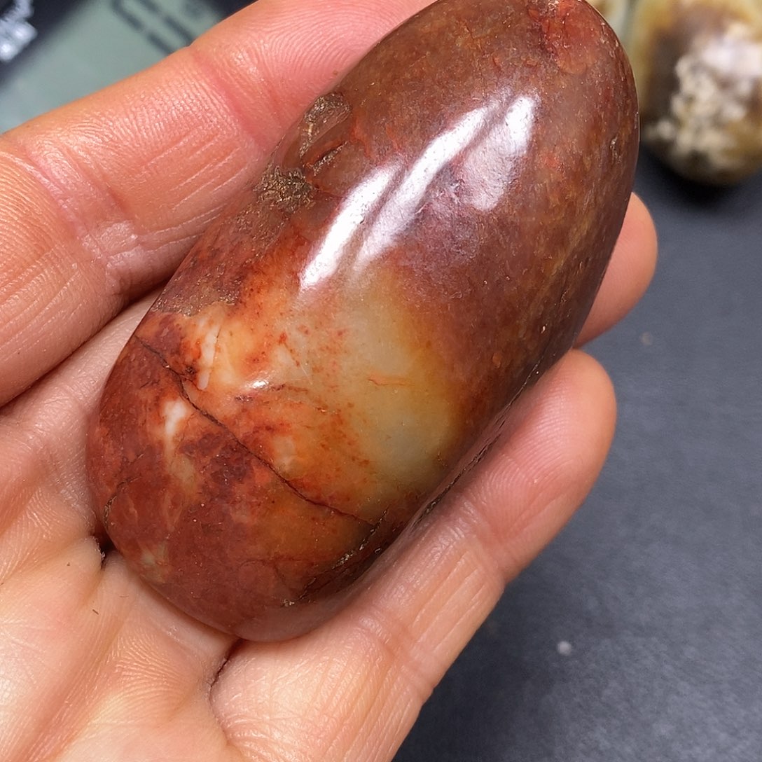 和田玉未镶嵌珠宝奇石