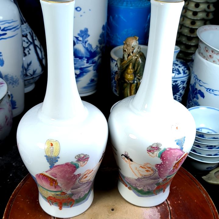 摆件扶**日全手工制作的瓷器