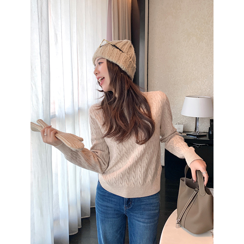 “伦敦日记”羊绒羊毛黄金比例 复古绞花毛衣C25D05255H