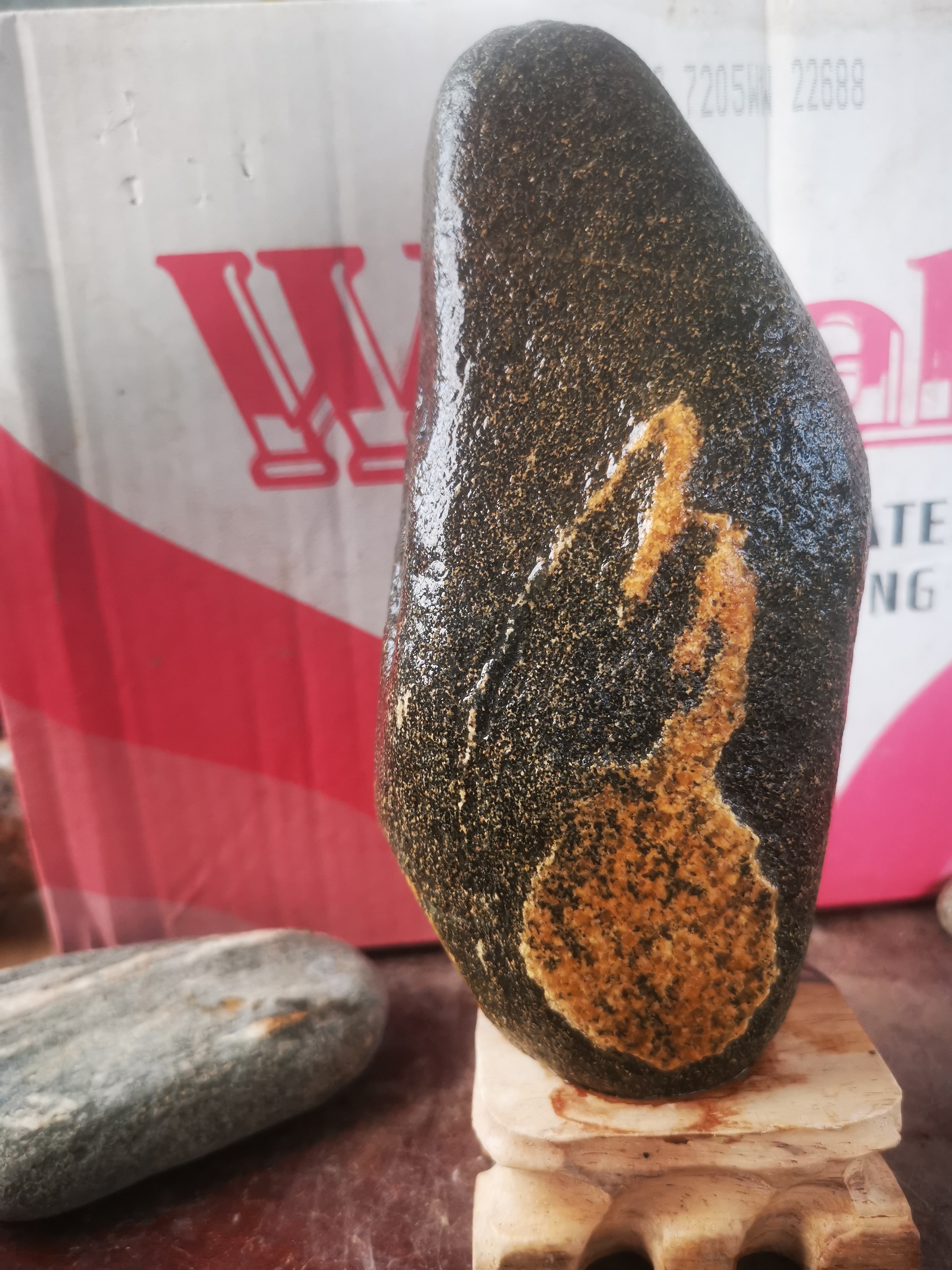 泰山脚下平安石，保真包邮