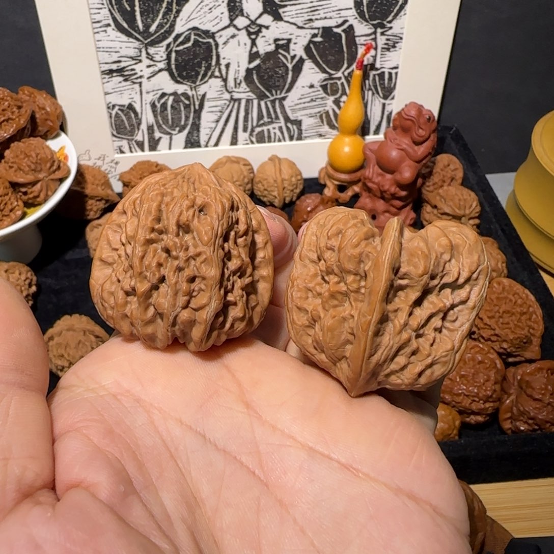 文玩核桃吊坠全品平谷凹底