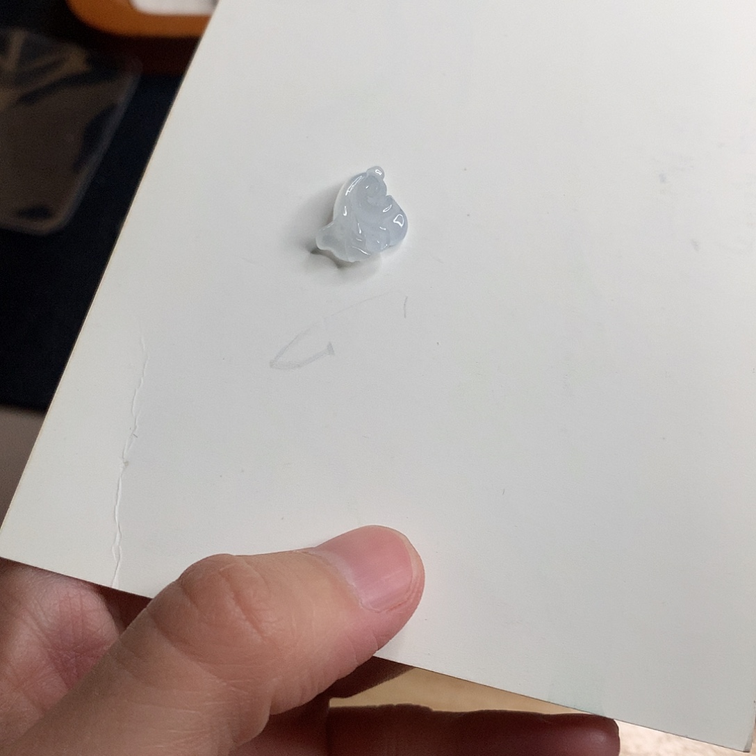 翡翠未镶嵌颈饰白菜