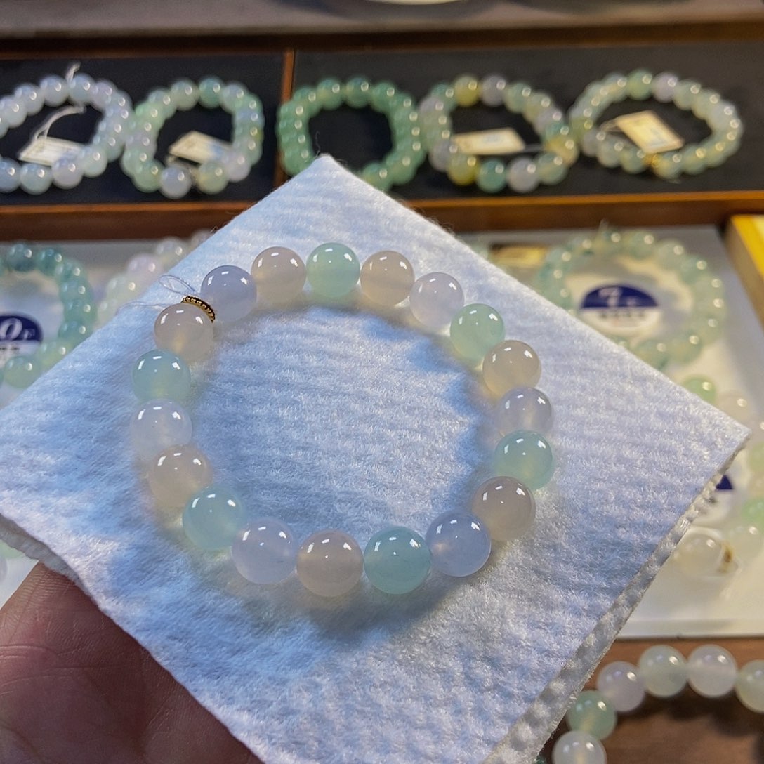 定制翡翠未镶嵌翡翠手串卡9.8