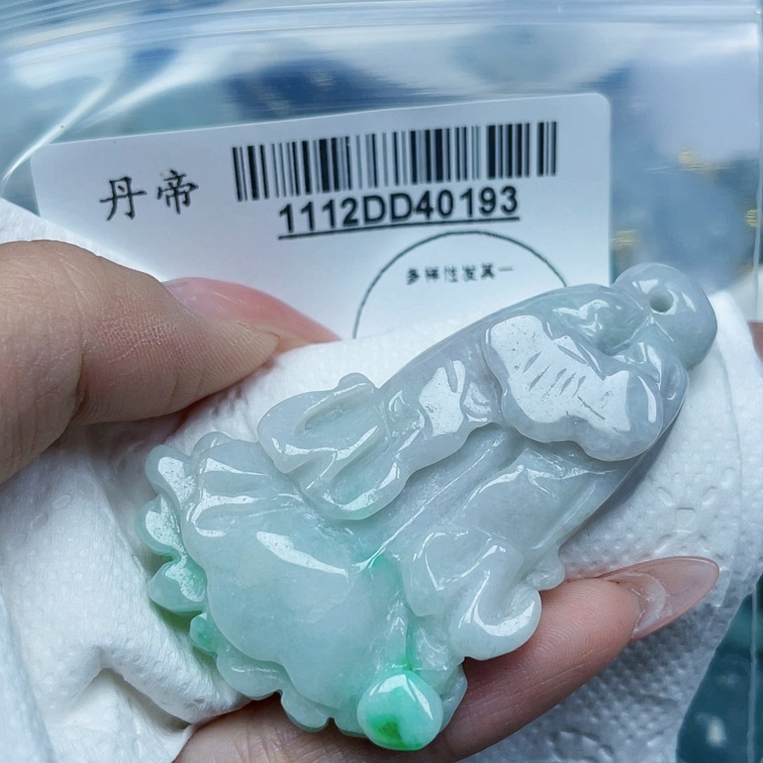 吊坠(不含链)9K金镶嵌翡翠