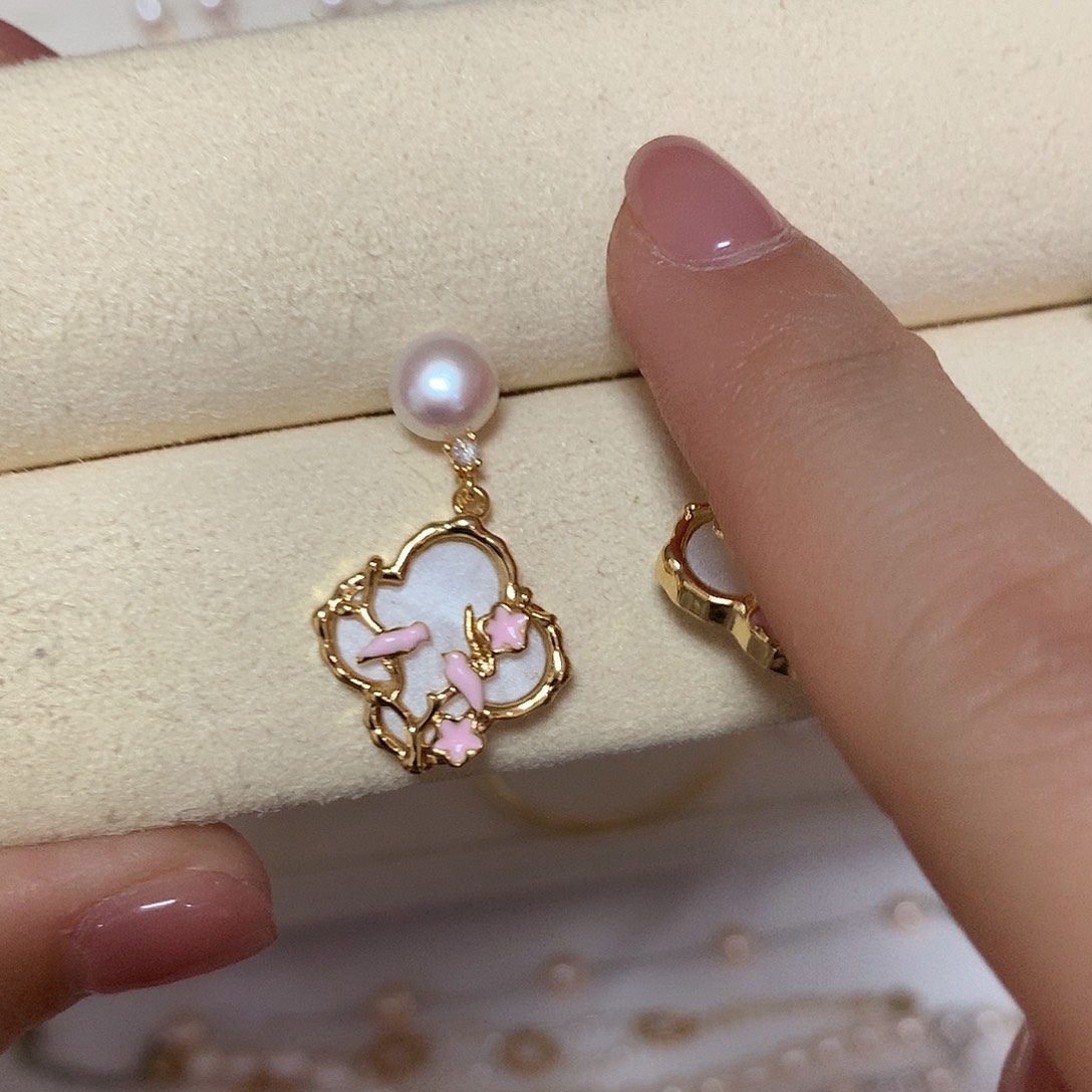 淡水珍珠耳饰合金