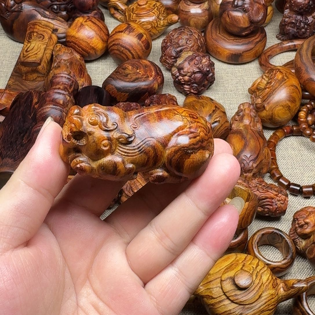 老***白黄花梨/降香黄檀我
