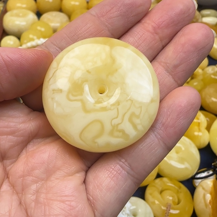 蜜蜡未镶嵌颈饰天然蜜蜡