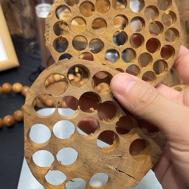 森***哥木保真正区碎料老山檀木料木料