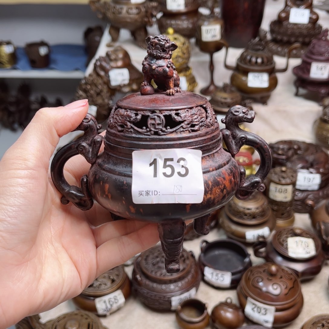 威*黄铜材质一物一拍8888888