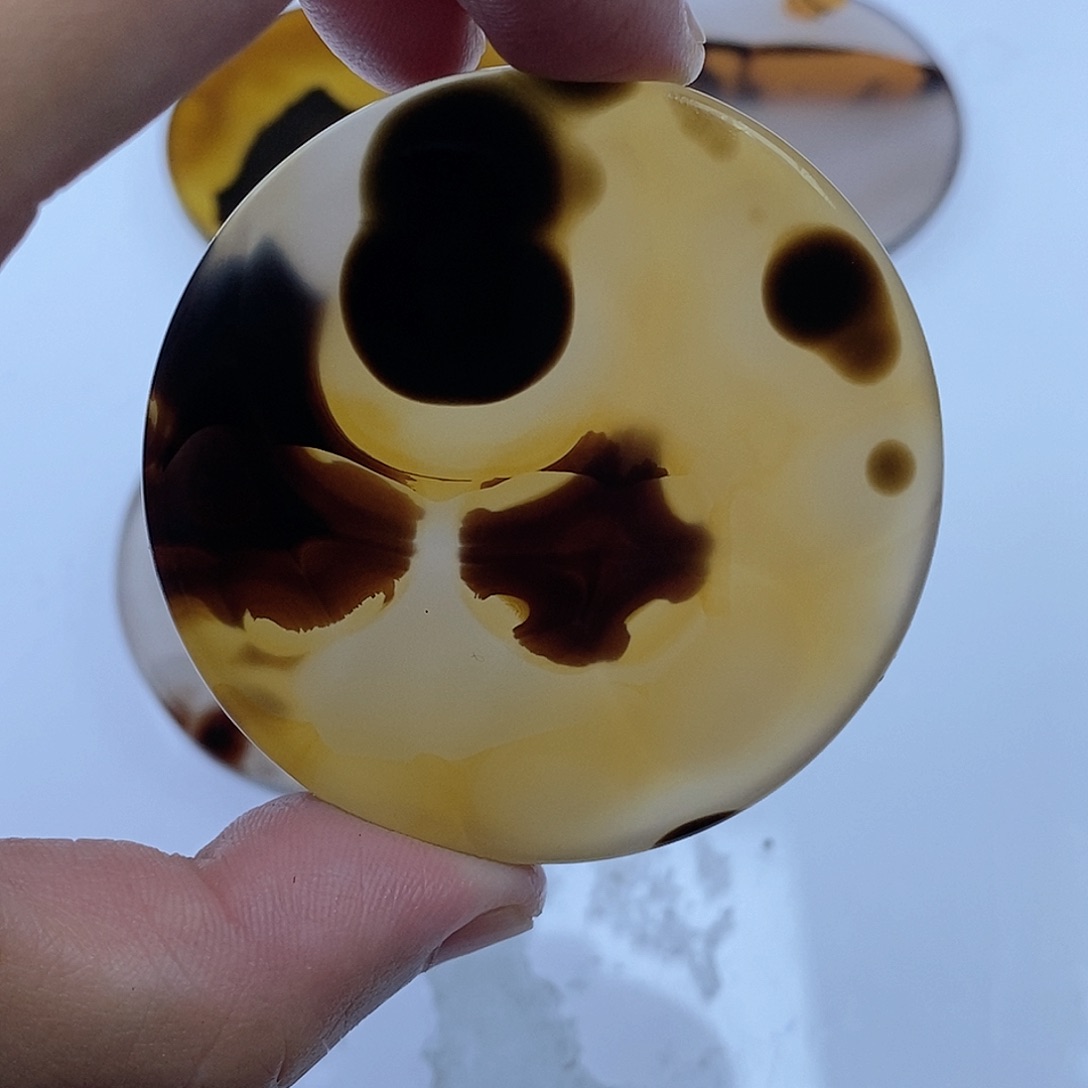 玛瑙/玉髓未镶嵌珠宝半成品